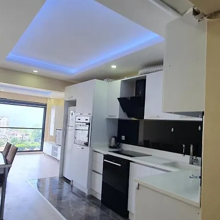 Apartment Deniz Manzarali Havuzlu Ultralueks Antalya