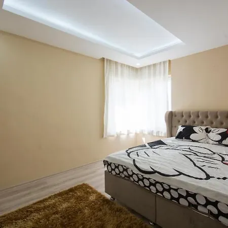 아파트 Deniz Manzarali Havuzlu Ultralueks
